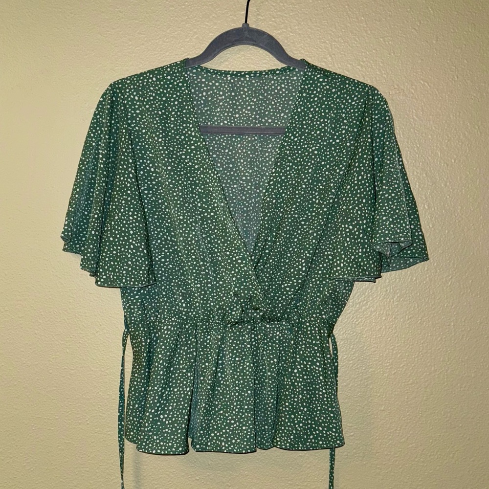 Flowy, light green, polka dot blouse